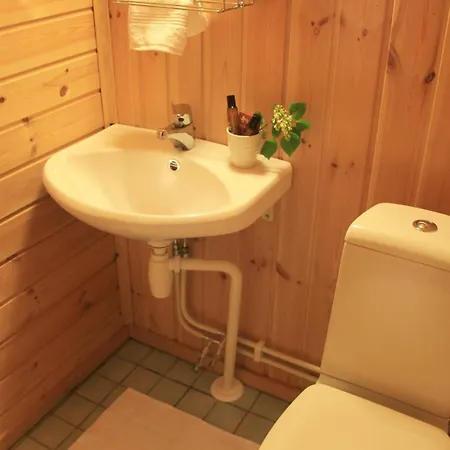 Loft At Ruutin Kartano アパート